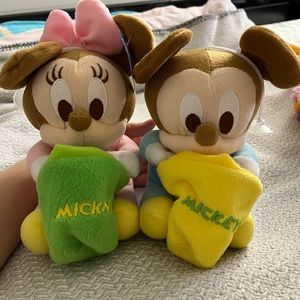 Mickey and Minnie plush!